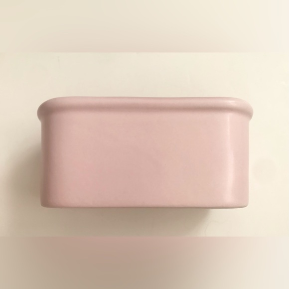 NWB Nigella Lawson Living Kitchen Butter Dish in Rosebud Pink - Picture 6 of 16